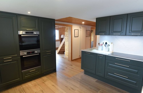 St. Luc Ski Chalet | Charming brand new chalet, completely renovated, with bright and spacious rooms, located towards the