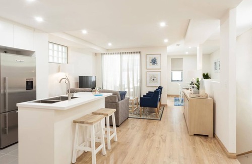 Coogee Apartment | Charming Bream I365