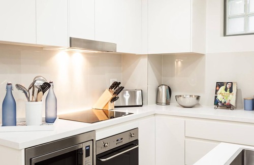 Coogee Apartment | Charming Bream I365