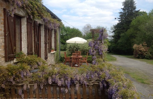 Lignol Cottage | Charming Breton cottage in a secluded woodland setting with pool, and spa