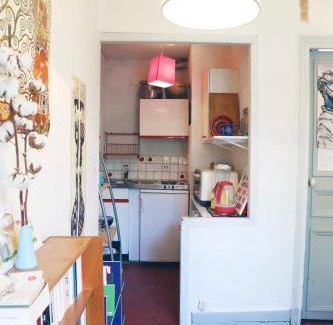 Quartier de la Chapelle Apartment | Charming Bright Apartment Near Montmartre