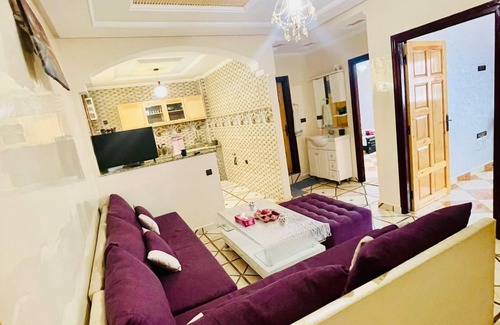 Cite Al Mohammadi Apartment | Charming, Bright & Spacious 3 Bedroom Apartment with Terrace, ideally located!