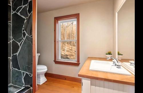 Bromont Ski Chalet | Charming Bromont Chalet, Near Ski Slopes, Trails & Balnéa Spa
