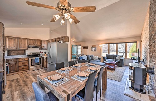 Buena Vista House | Charming Buena Vista Home w/Hot Tub + Deck!