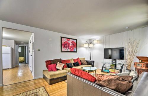 North Buffalo Apartment | Charming Buffalo Apt 18 Mi to Niagara Falls!