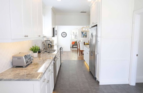 North Hyde Park House | Charming Bungalow in Downtown Tampa, FL