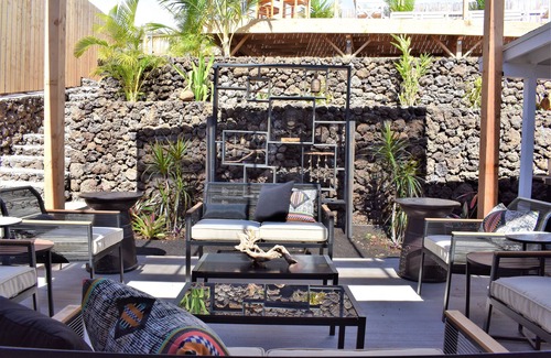 Kamuela House | Charming bungalow near world class resort beaches with ocean/sunset views.