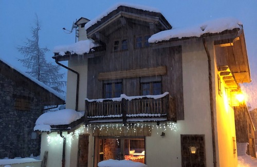 Champagny-en-Vanoise Ski Chalet | Charming chalet at the gateway to the Vanoise National Park. Ideal for families