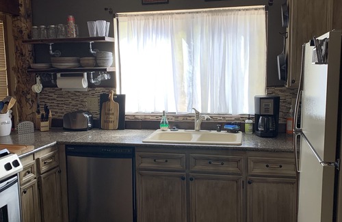Green Valley Lake Cabin | Charming cabin located near private lake