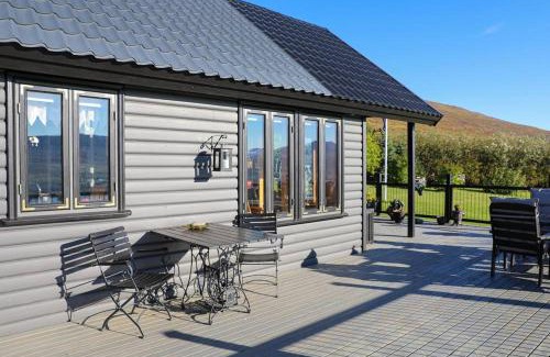 Akureyri Ski Chalet | Charming Cabin close to Akureyri