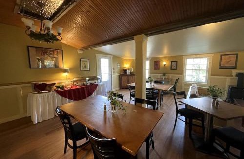 Northfield House | Charming Cabin Rental near the Green Mountains in Northfield, Vermont
