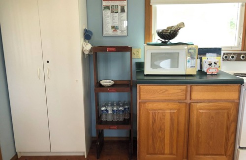 Platte County Cabin | Charming Cabin w/2 RV Hookups in a scenic part of Genoa, Nebraska