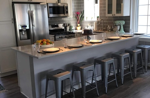 Huntington Beach House | Charming, California Coastal newly renovated unit 60 steps to the sand