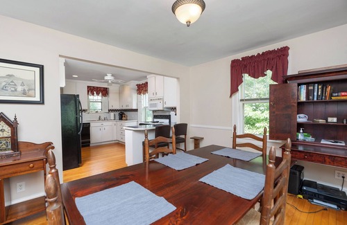 Waynesboro House | Charming Cape Cod overlooking South River in Waynesboro