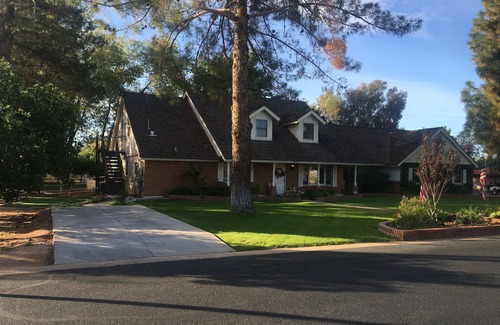 Gilbert House | Charming Carriage Home in Gilbert, AZ