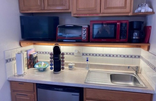 Downtown Tucson Apartment | Charming Casita in Historic Barrio Viejo 144 sq ft.
