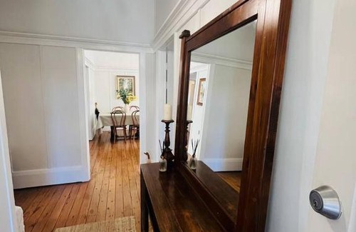 Wagga Wagga Villa | Charming Central Cottage Wagga Wagga