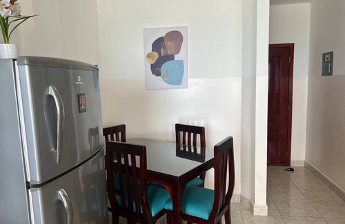 Parroquia Tarqui House | Charming Central Manta Oceanfront Apt