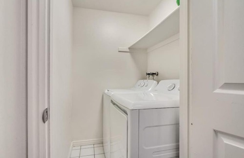 North Park Apartment | Charming Central Provo Apartment Has WD