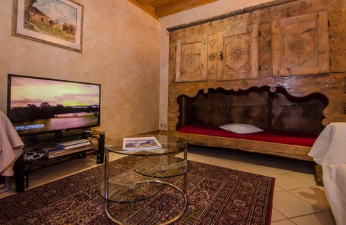Les Tines Ski Chalet | Charming chalet for 12 persons with an exceptional view on the Mont-Blanc