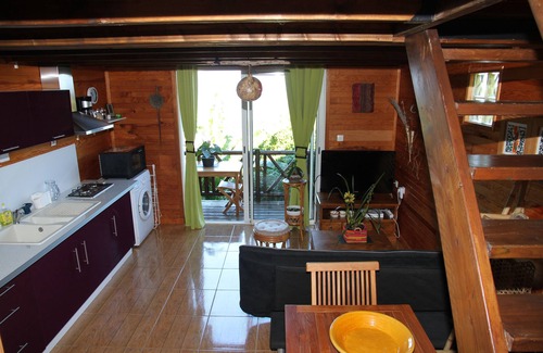 Ravine des Citrons Ski Chalet | CHARMING CHALET, OCEAN VIEW
