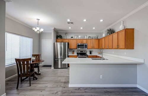 Chandler House | Charming Chandler 2-Story Home - 3BR