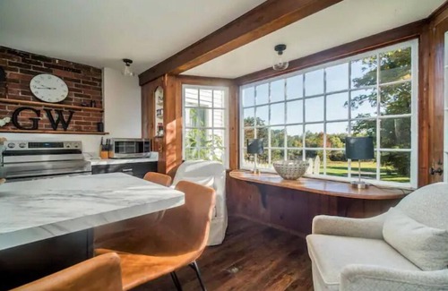 Chautauqua House | Charming Chautauqua century home w/modern touches