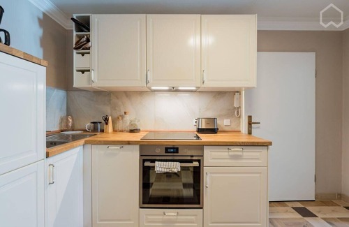 Kreuzberg Apartment | Charming city apartment in the Kreuzberg neighborhood Berlin-3R