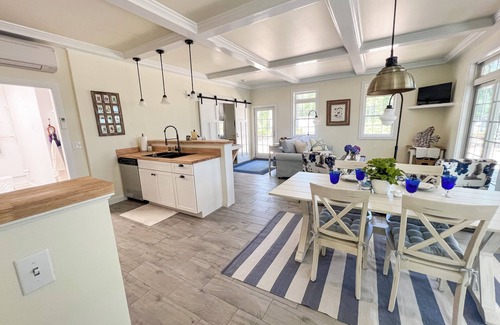 Stockton Springs Cottage | Charming Coastal Maine Cottage Overlooking Penobscot Bay!