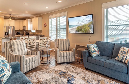 Fort Morgan House | Charming Coastal dream cottage 3-bedroom house in fantastic Fort Morgan