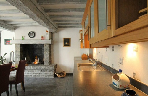Lingreville Cottage | Charming Coastal House: Terrace, BBQ, Bikes, Near Beach, Fireplace, WiFi, Parking Included