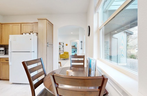 Rockaway Beach House | Charming coastal retreat near the beach with smart TV, fireplace, & games