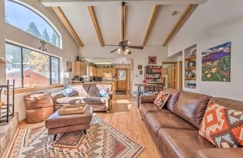 Bear Park House | Charming Coppertop Cloudcroft Cabin 3 Mi to Ski