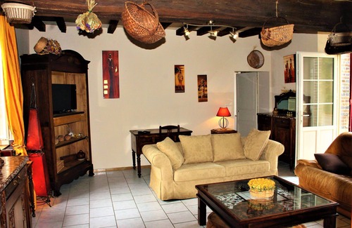 Merry-la-Vallee Cottage | Charming cottage. CHABLIS, GUEDELON, PUISAYE, VEZELAY, AUXERRE/BOURGOGNE/CHATEAU