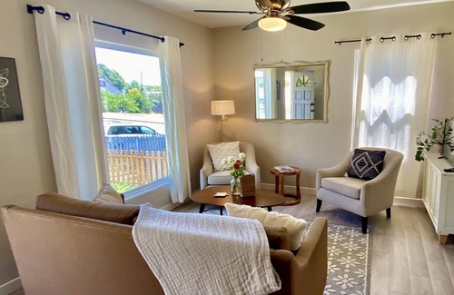 San Luis Obispo Cottage | Charming Cottage - Conveniently located to Cal Poly and Downtown SLO