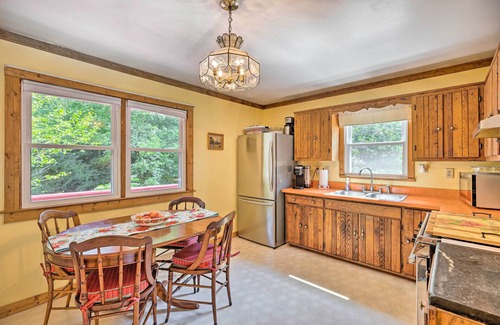 Nellysford Cottage | Charming Cottage < 10 Mi to Wineries & Skiing!