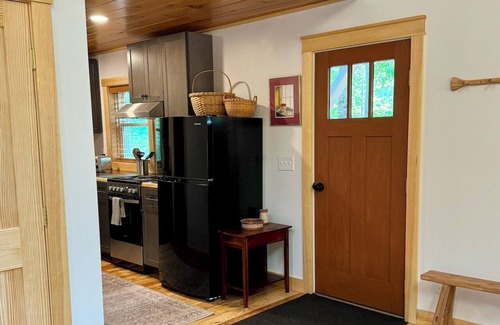 Mount Desert Cottage | Charming Cottage at Pretty Pond