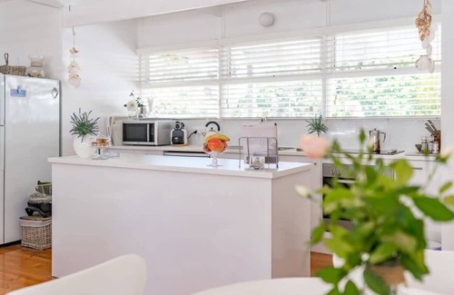 Goolwa South House | Charming Cottage full of character