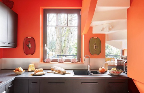 Ault Apartment | Charming cottage for 8 people in the heart of a wood by the sea
