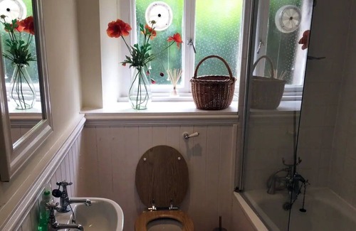 Callander Cottage | Charming cottage in central Callander