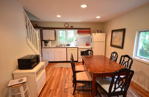 Northport Cottage | Charming cottage in the village. Walk everywhere. Air conditioning. Dog ok.