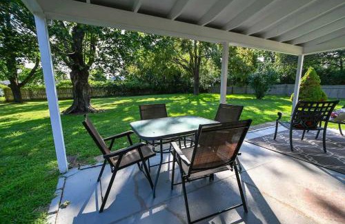 Jamesport House | Charming Cottage in The Heart of the North Fork