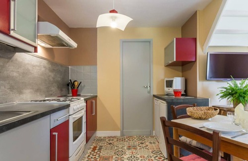 Beauficel Cottage | Charming Cottage in Verdant Valley with Private Garden, BBQ, and Optional Yurt for Nature Lovers