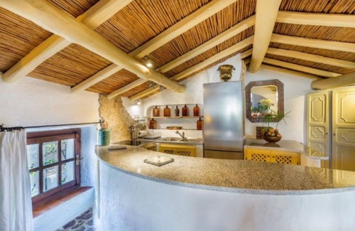 San Pantaleo Cottage | Charming cottage in San Pantaleo. House "The Wisteria"