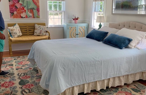 Wilton House | Charming Cottage located on Historic Estate 1 Hour from NYC!