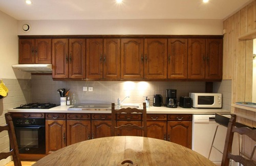 Portbail Cottage | Charming Cottage Near Beach - Fireplace, Garden, WiFi, Pet-Friendly, Parking