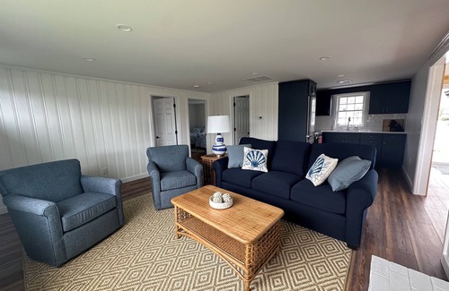 York Harbor Cottage | Charming Cottage w/WiFi, AC in York, Walking Distance to Long Sands Beach
