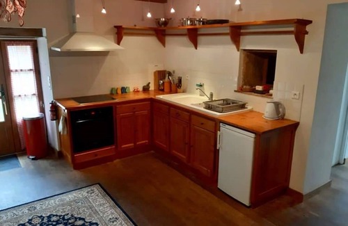 Les Adjots Cottage | Charming cottage with all the comforts of home in Les Adjots