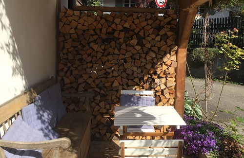 Muellheim House | Charming Cottage with fireplace and terraces in vineyard location
