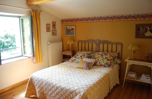 Upie Other | Charming cottage with pool, in a former farm Drôme.
